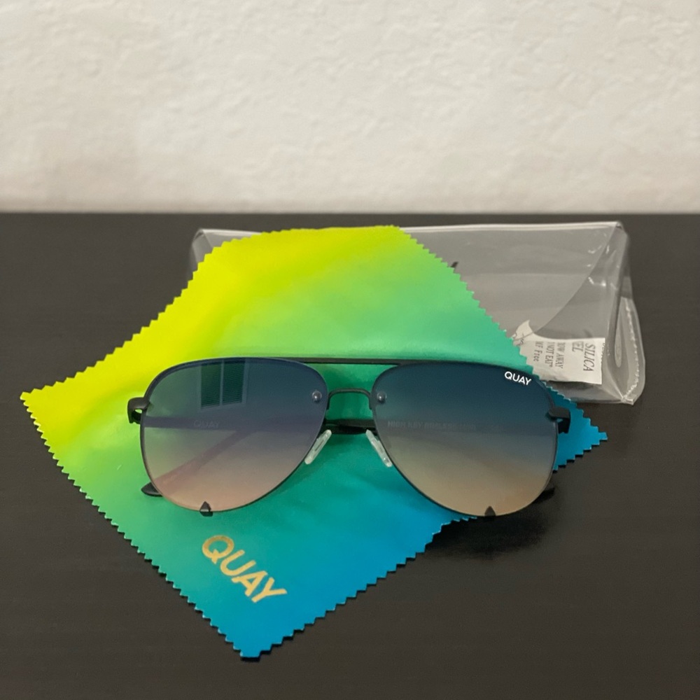 Quay Sunnies